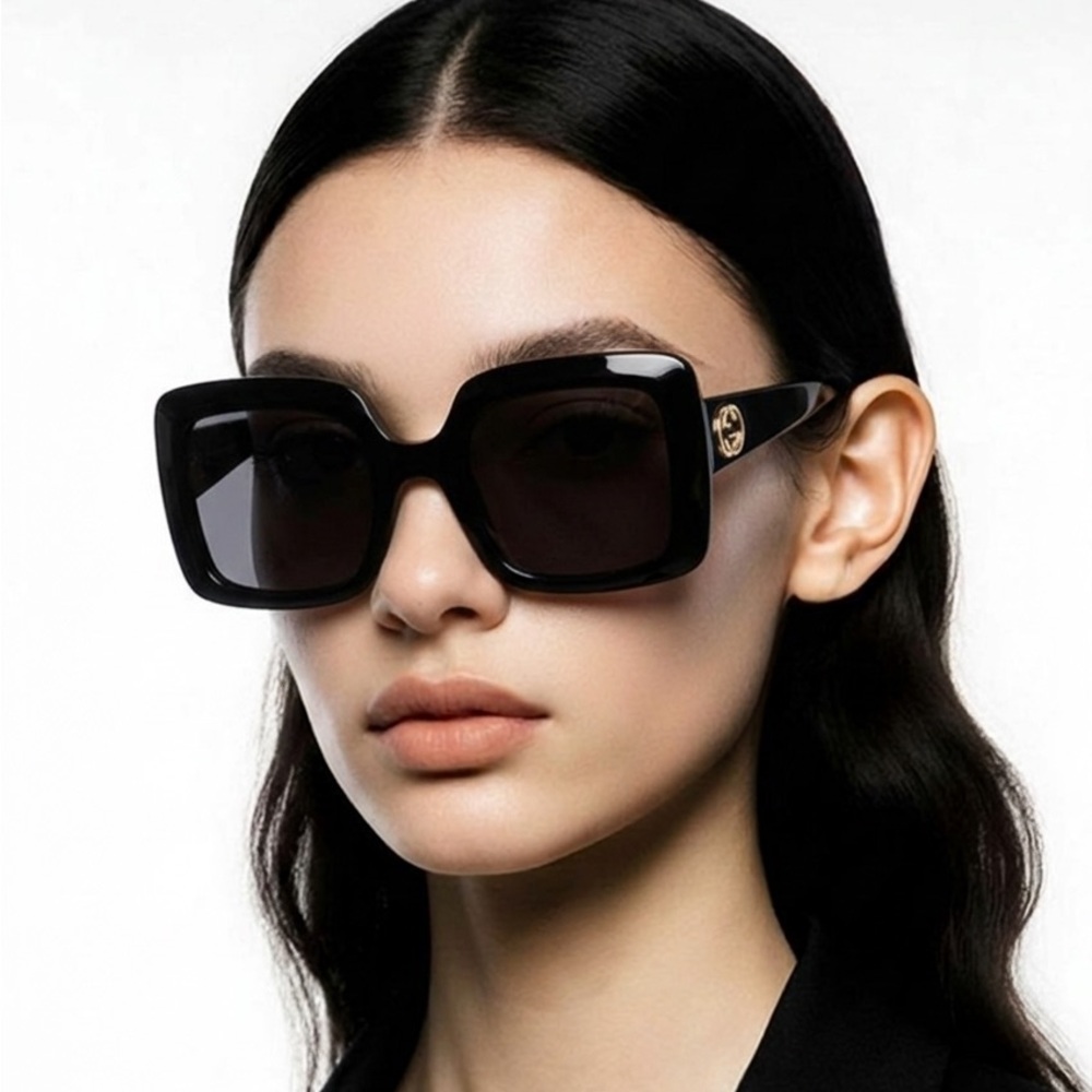 New- 💯 Original Gucci GG0896S 001 52 Ladies Sunglasses